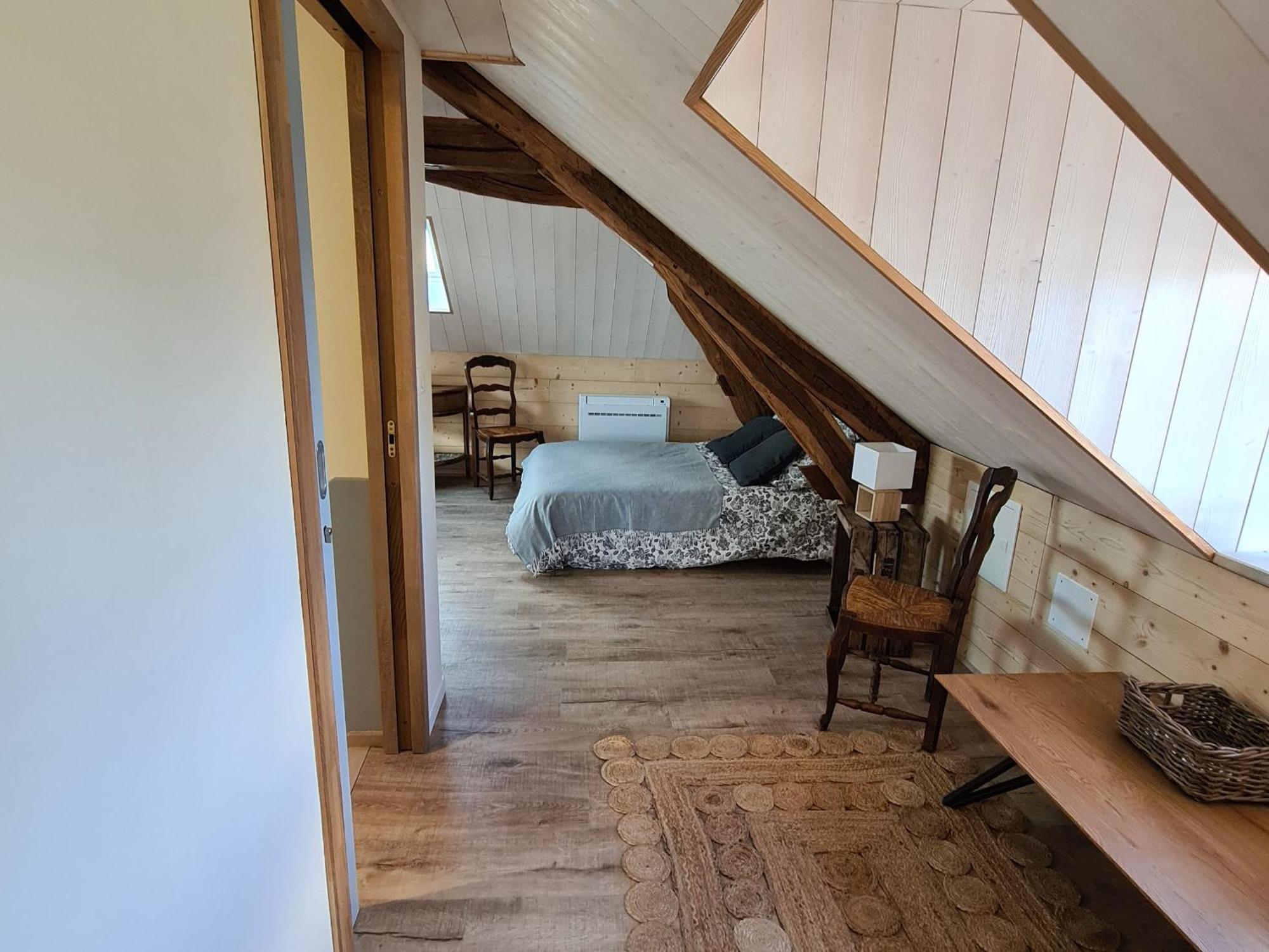 Gite Spacieux A Briare Avec Terrasse, Ideale Pour Familles Et Seminaires, Animaux Acceptes. - Fr-1-590-371 Exterior photo
